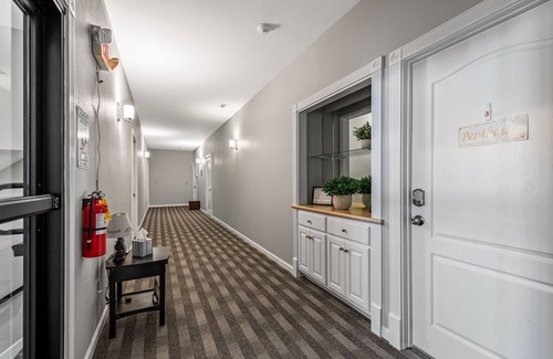 Blue Ridge Apartment | Southern Charm Suites | Downtown | Sleeps 10