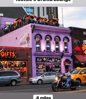 Downtown Nashville Apartment | Southern Comfort Short Walk to Broadway w Pool & Gym at the Hyve