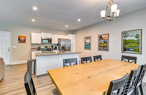 Southern Pines House | Southern Pines Golf Course Townhome with Deck!