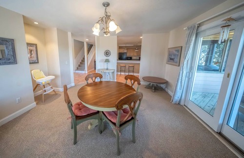 Sunset Village House | Southern Seasons – Pool, Hot Tub & Pet-Friendly