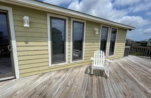 Hatteras House | SOUTHERN STAR cottage