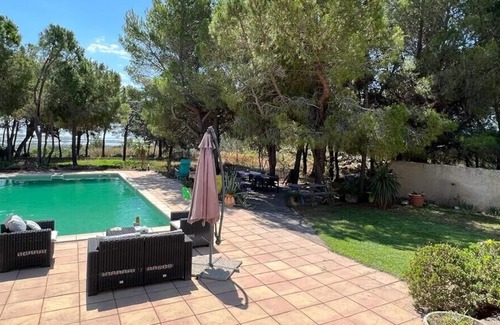 Mireval Villa | Southern villa in pine forest, superb sea view and ponds, sea 10 minutes away