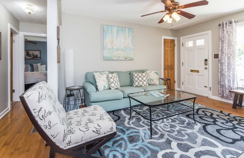 Lexington Cottage | Southland’s Cozy Cottage - 10 min to Downtown