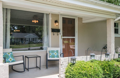 Lexington Cottage | Southland’s Cozy Cottage - 10 min to Downtown