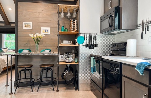 Southport House | Southport Tree Escape * King Studio Near Downtown