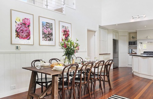 Moss Vale House | Southrose Cottage – a secret garden