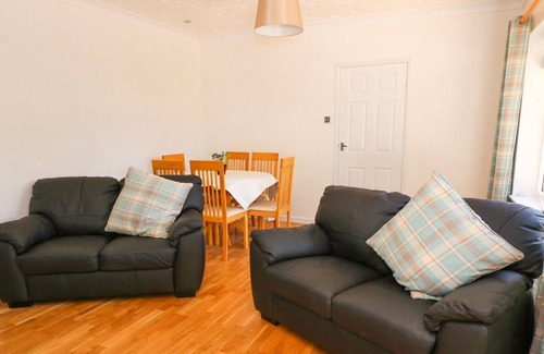 Llandysul House | SOUTHVIEW, pet friendly, with hot tub in Rhydlewis