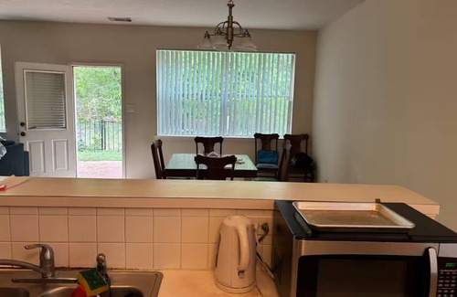 Sharpstown House | Southwest City Area Nice Home in Gated Community