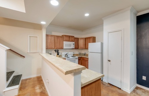 Medical Center District House | SP3 Newly Reno Home 30% OFF! Mins to Medical Center
