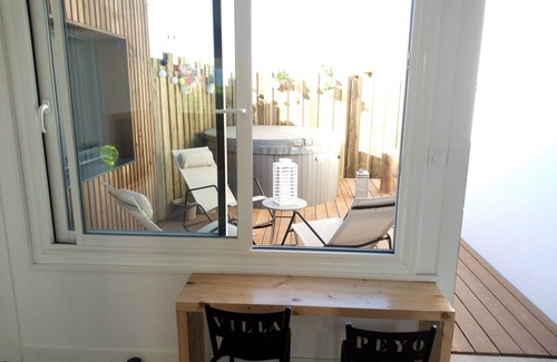 Saint-Gilles-Croix-de-Vie House | Spa, beach 500m, 700m city center, 4 beds