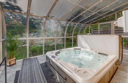 Saint-Raymond Ski Chalet | Spa Lake - Naturo lac Sept-Iles