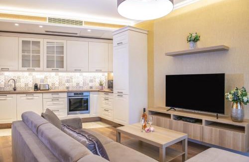 Heviz Apartment | Spa Residence Carbona Apartment 205