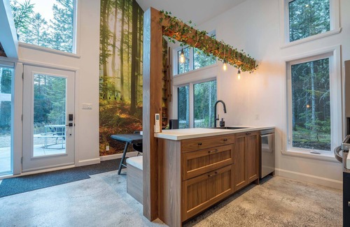 Saint Come House | Spa & Riverside Retreat - Le Ptit Duc