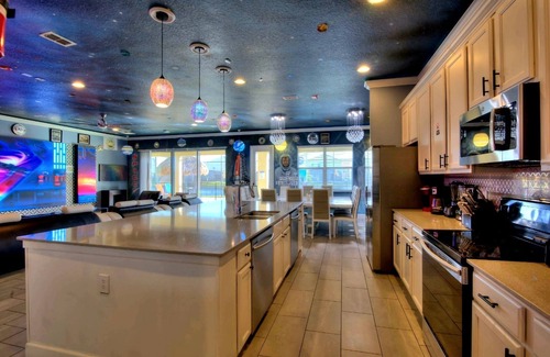 Kissimmee House | Space, World, Sports bowling villas, 42 Bedrooms, 43.5 bathrooms, sleeps 116