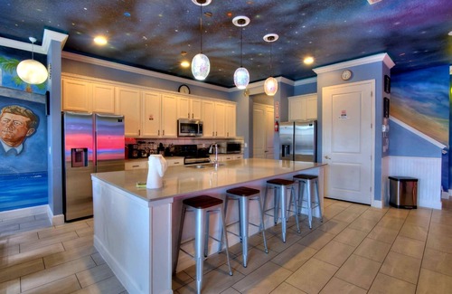 Kissimmee House | Space, World, Sports bowling villas, 42 Bedrooms, 43.5 bathrooms, sleeps 116