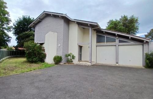 Capbreton House | Spacieuse maison familiale 11 pers. avec jardin près du port de Capbreton - FR-1-239-1001