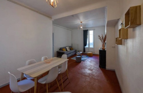 Beziers Apartment | ⭐️Spacieux 100m2 apartment Béziers Centre⭐️