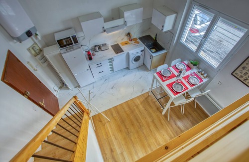 Quartier Chorier-Berriat Apartment | 🌟spacieux T1 Mezzanine , Tout Neuf! Confort au top ! 🌟