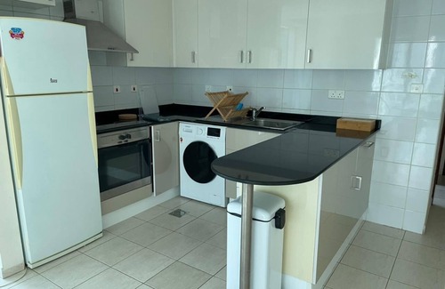 Jumeirah Lake Towers Apartment | Spacious 1 Bedroom Apartment in JLT