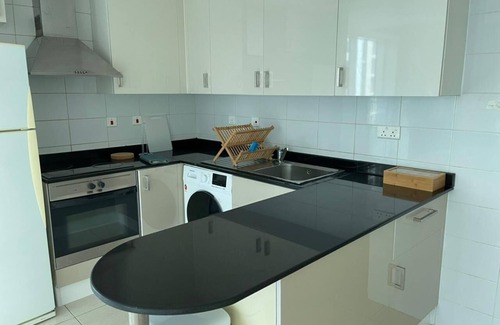 Jumeirah Lake Towers Apartment | Spacious 1 Bedroom Apartment in JLT