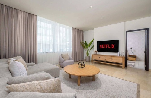 Za'abeel 2 Apartment | Spacious 1 Bedroom near all attractions - Top location