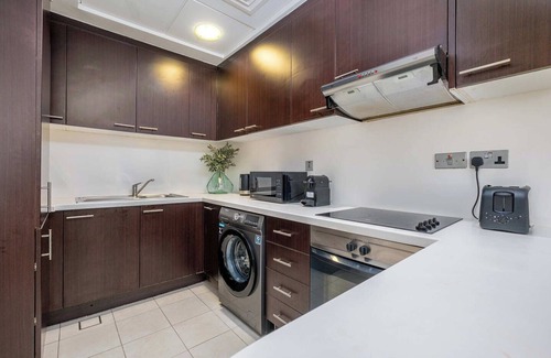 Za'abeel 2 Apartment | Spacious 1 Bedroom near all attractions - Top location