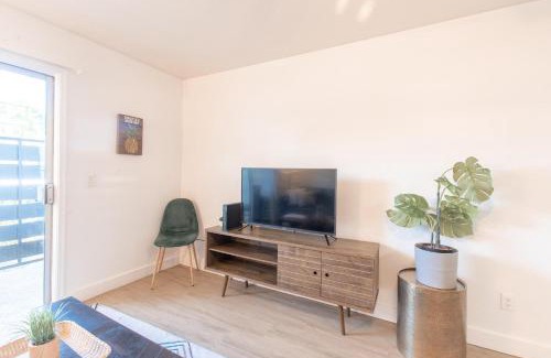 Los Olivos Apartment | Spacious 1 bedroom with private patio! Near Chase Field & Downtown Phoenix
