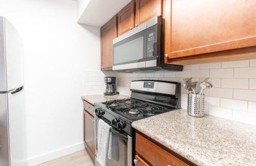 Los Olivos Apartment | Spacious 1 bedroom with private patio! Near Chase Field & Downtown Phoenix