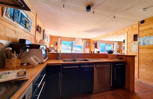 Le Bettaix Ski Chalet | Spacious 10-Person Ski-In Chalet with Fireplace, Terrace & Game Room
