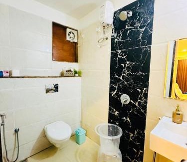 Vagator Apartment | Spacious 1bhk in Vagator with Pool and near beach