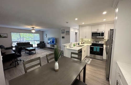 Crown Point Apartment | Spacious 2 bed 2 bath one block from the Bay! ! !