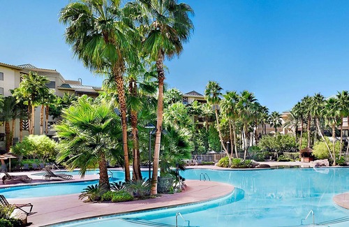 Las Vegas Villa | Spacious 2 Bedroom Condo -7 Night Stays - Family Friendly Resort!