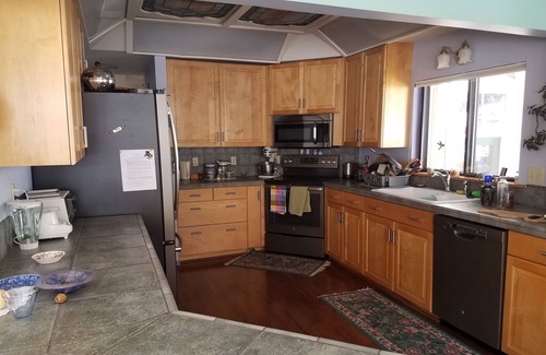 Ouray House | Spacious 2-bedroom private home in Ouray, the Switzerland of America