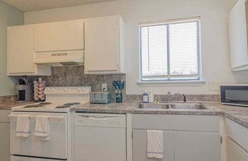 Columbus Apartment | Spacious 2-Bedroom Retreat in Columbus, GA
