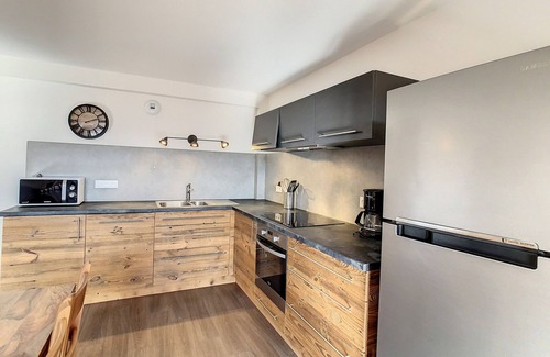 La Toussuire Apartment | Spacious 2-BR Apt, Balcony, Near Ski Lift, Shops, Pool Access