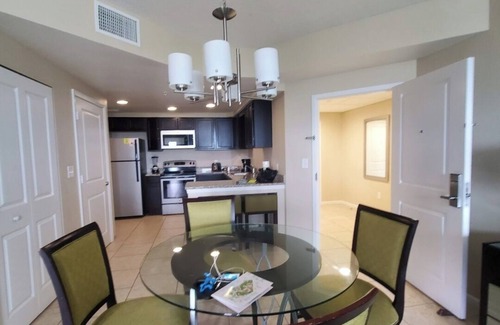Florida Central Atlantic Coast Condo | Spacious 2BR Condo, Sleeps 8 – Minutes from Disney in Charming Kissimmee!