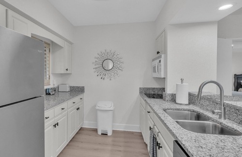 Wesley Chapel Condo | Spacious 2BR Golf View Condo w/2 En Suites, Patio & Smart TVs – Perfect for Family or Golf Getaways