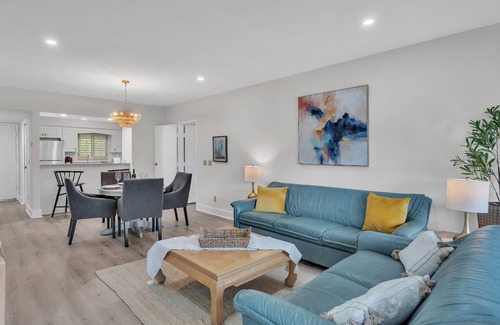 Wesley Chapel Condo | Spacious 2BR Golf View Condo w/2 En Suites, Patio & Smart TVs – Perfect for Family or Golf Getaways