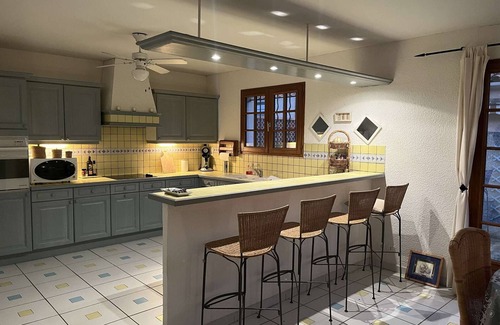 Banyuls-sur-Mer House | Spacious 2BR House in Banyuls-sur-Mer, Terrace, A/C, Garage, Near Beach