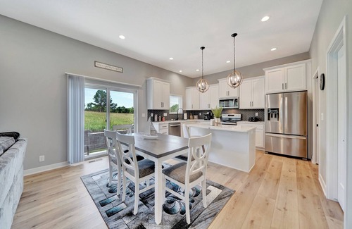 Lincoln House | Spacious 3 Bedroom, 3 Bath Pine Meadows Retreat