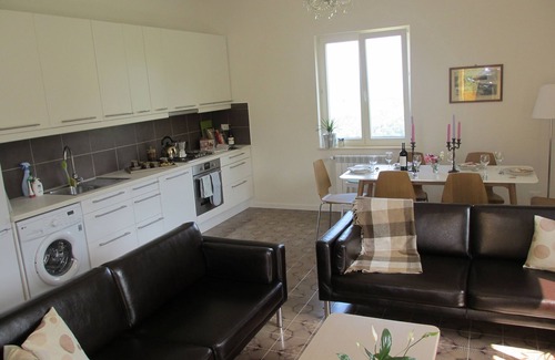 Polinago Apartment | Spacious 3 bedroom self-contained apartment. Swimming pool and stunning views