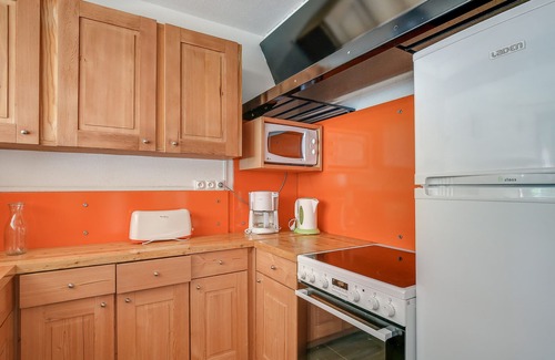 Arc-1600 Apartment | Spacious 3-Room Apartment for 7, Close to Arc 1600 Slopes and Shops