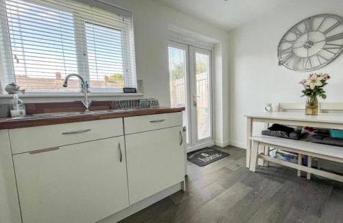 Hetton-le-Hole House | Spacious 3-Storey Home from Home in Hetton le Hole