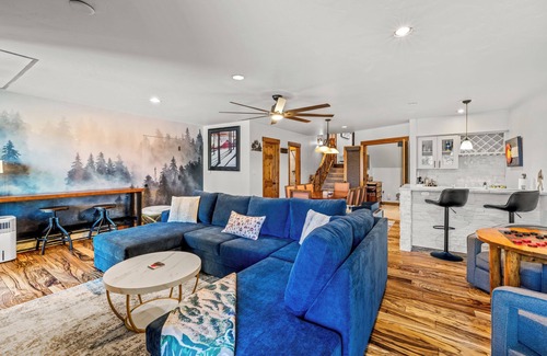 Steamboat Springs Condo | Spacious 3B/3B Condo. Luxury Amenities. ShuffleBoard. HotTubs. 1st FLR. Location