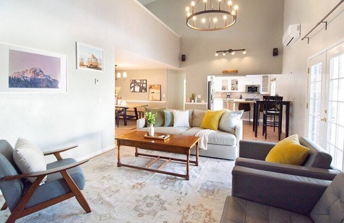 Barths House | Spacious 3B2B + Loft