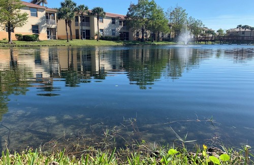 Iona Apartment | Spacious 3bedroom apartment with fitness room pool jacuzzi in Fort Myers Florida