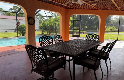 Port Charlotte House | Spacious 3BR home with Heated Pool & WiFi! Great spot near beaches & shopping!