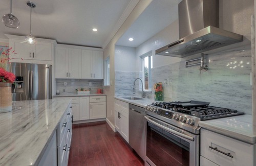 San Jose House | Spacious 4 Bd 4 Ba home close to all the best of San Jose
