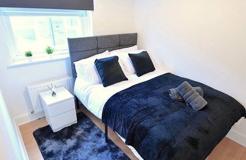 Brockley House | Spacious 4 Bed - 10 minuites into Central London