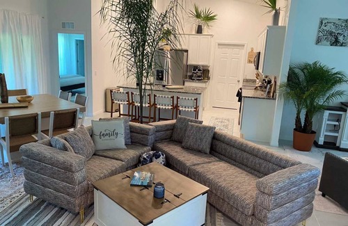 Gulf Cove House | Spacious 4-bedroom house in charming Port Charlotte with AC, WiFi, near beaches